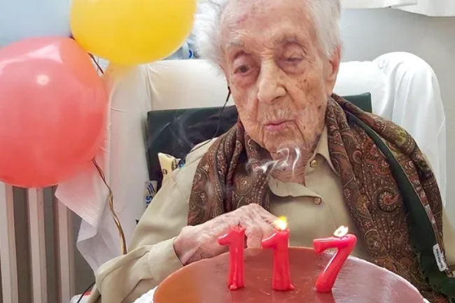 Maria Branyas Morera saat ulang tahun ke 117. (Wkimedia Commons)