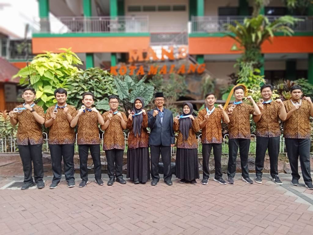 Ungguli Sekolah di Indonesia, MAN 2 Kota Malang Raih Medali Terbanyak OSN&nbsp;2024