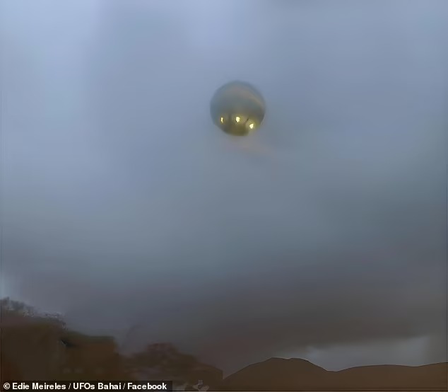 Polisi Amerika Diberi Buku Panduan UFO, Pesawat itu ‘Menimbulkan Risiko Keselamatan yang Signifikan’