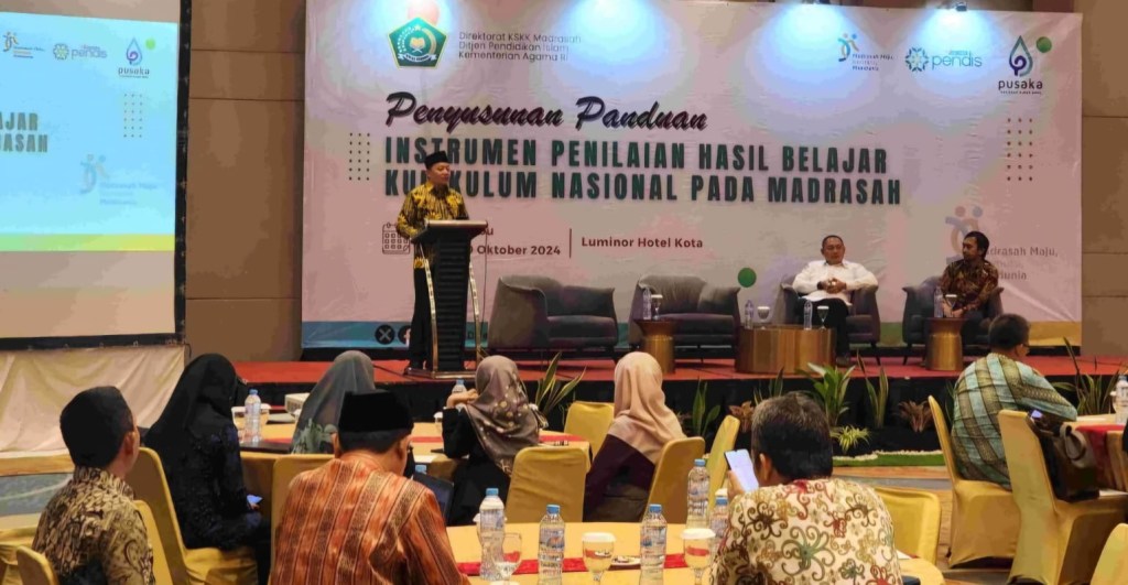 Kemenag Susun Instrumen Penilaian Hasil Belajar Kurikulum Nasional pada&nbsp;Madrasah