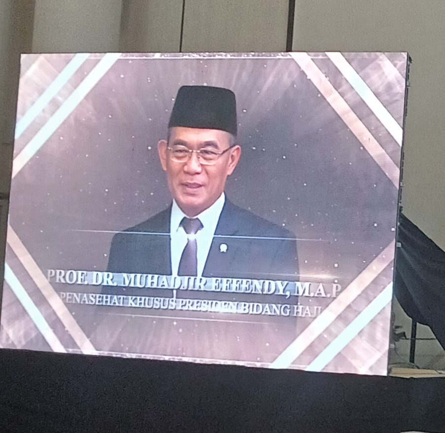 Begini Amanat Prof. Muhadjir pada Wisudawan Universitas Muhammadiyah Kendari: Jangan&nbsp;Jaim